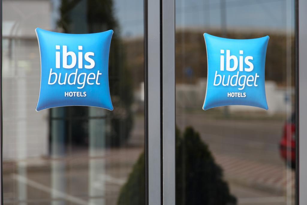 Hotel Ibis Budget Madrid Alcala De Henares La Dehesa Exterior foto